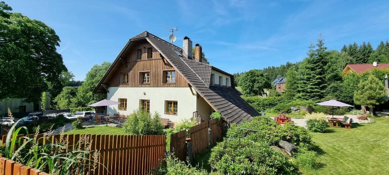 Penzion Sehnoutkovi Bedřichov Exterior foto